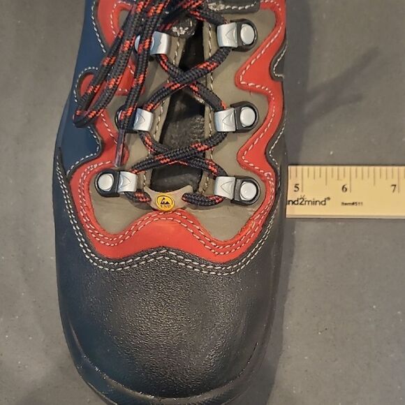 Black and Red Hiking Shoes - Picture 7 of 8